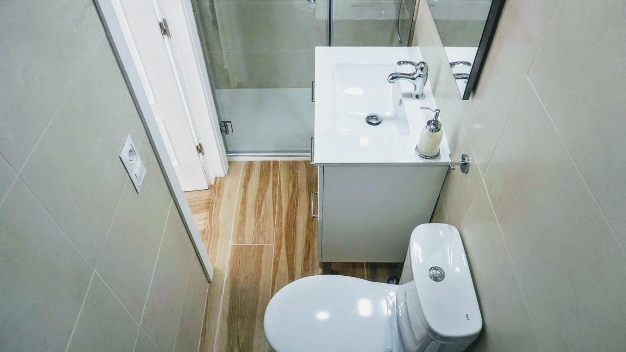 Beachfront Apartment In Fuengirola With Sea Views エクステリア 写真
